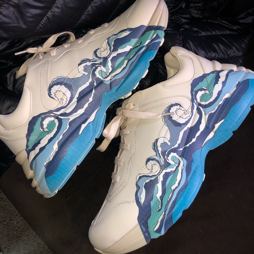 GUCCI Ryhton “wave” sneakers
